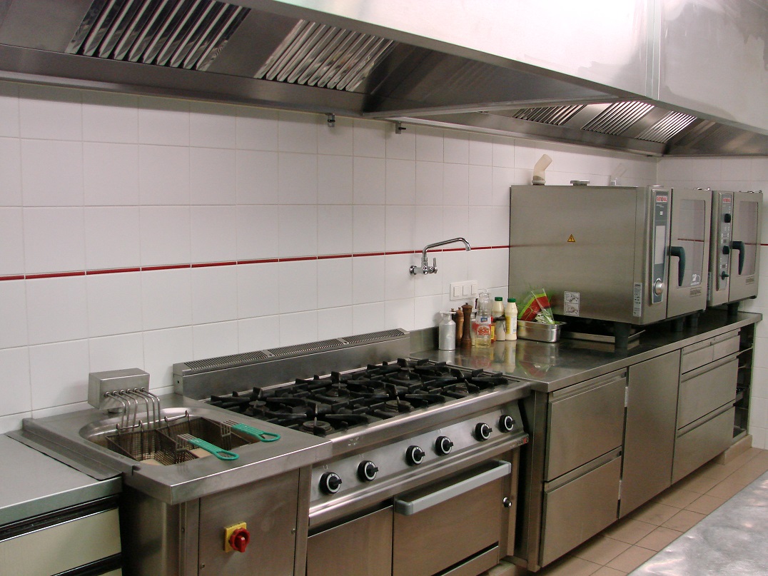 Subliem professionele keukeninrichting totaalinrichting ... Keuken houten renoveren