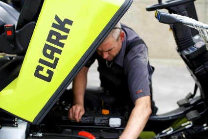 Clark Service Herstelling