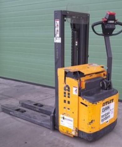 Elektrische palletwagen tweedehands CSL125