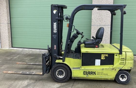 Chariot élévateur électrique d'occasion GEX30L ref.42200