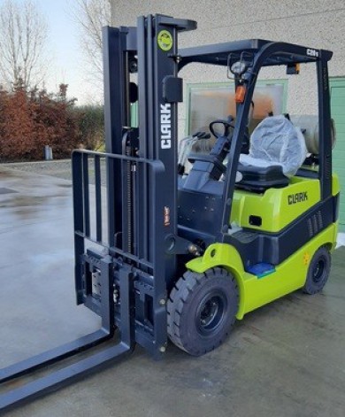 Chariot élévateur à gaz d'occasion C20SL ref.38020