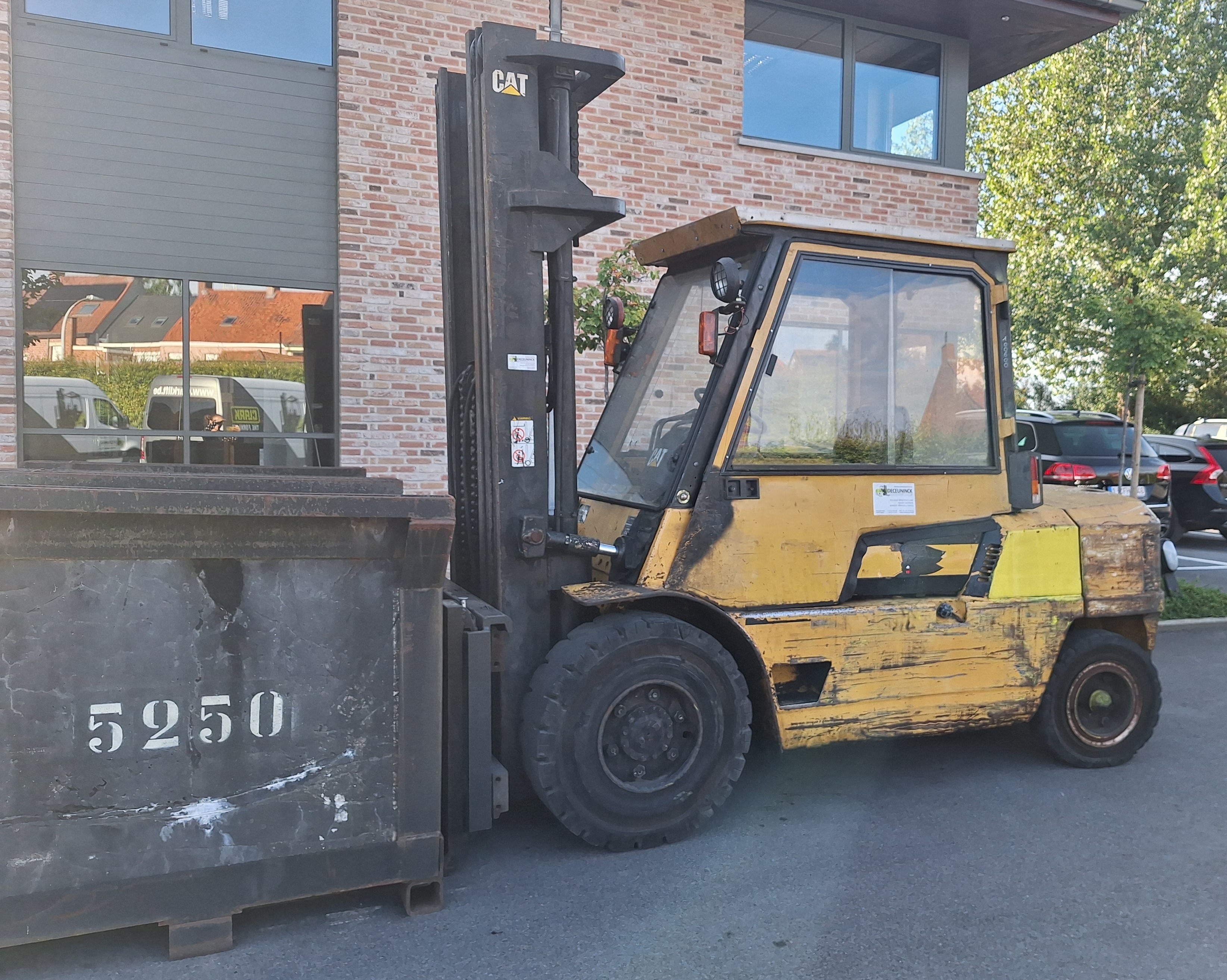 Diesel heftruck tweedehands Caterpillar DP50