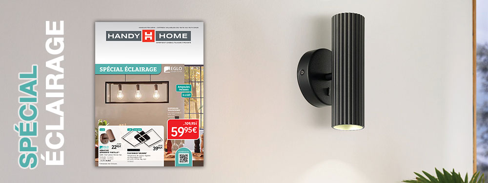 Éclairage extérieur d’automne avec bornes LED et applique murale